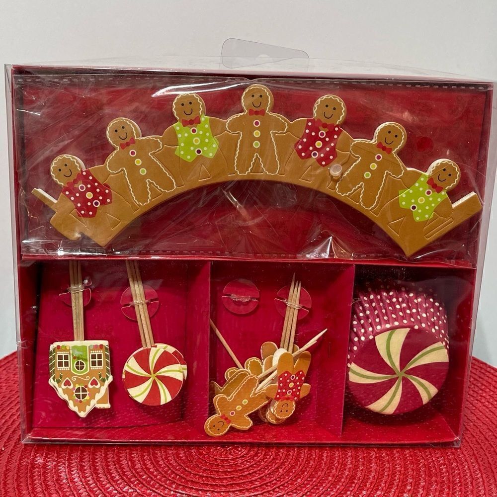 Gingerbread Cupcake Wrap Kit with Liners, Wraps and Toppers set of 48 NWT